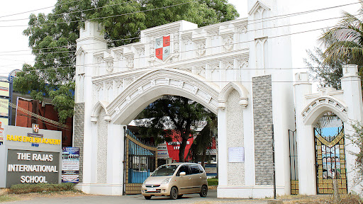 Rajas International School